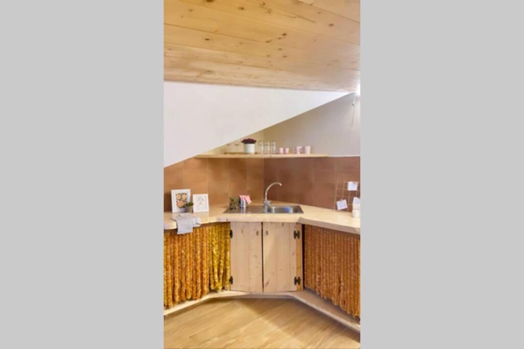 ベラーリア・イジェア・マリーナLa Casa Al Mare Di Lucaアパートメント エクステリア 写真